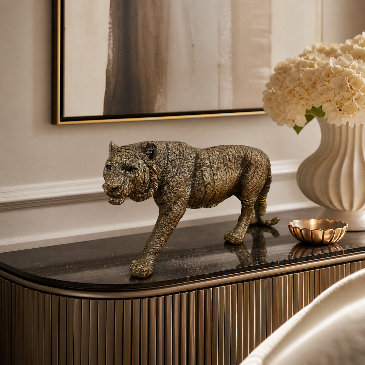 Luxury Tiger Sculpture – Premium Decorative Tiger Statue