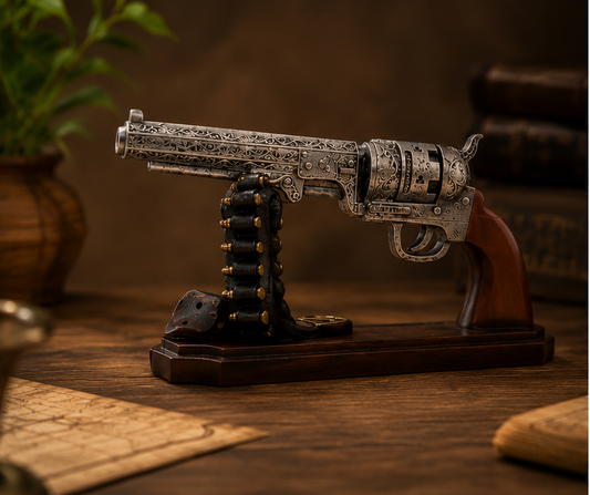 Vintage Revolver Display Model – Premium Decorative Piece