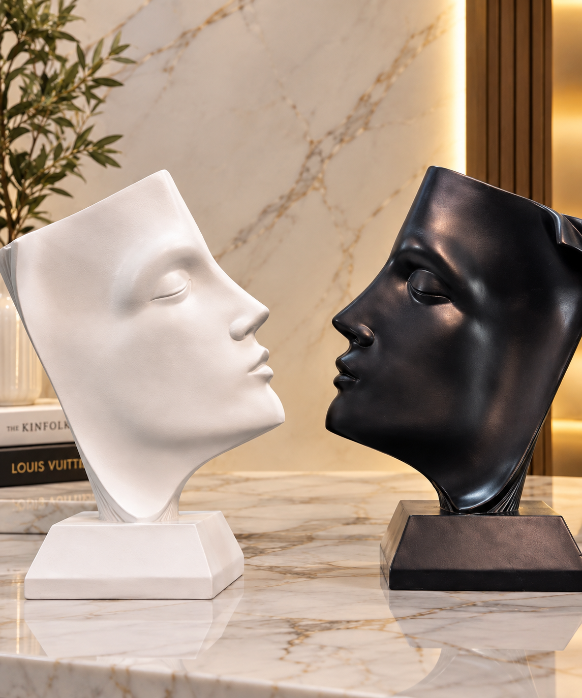 Modern Abstract Face Sculpture – Minimalist  (white)