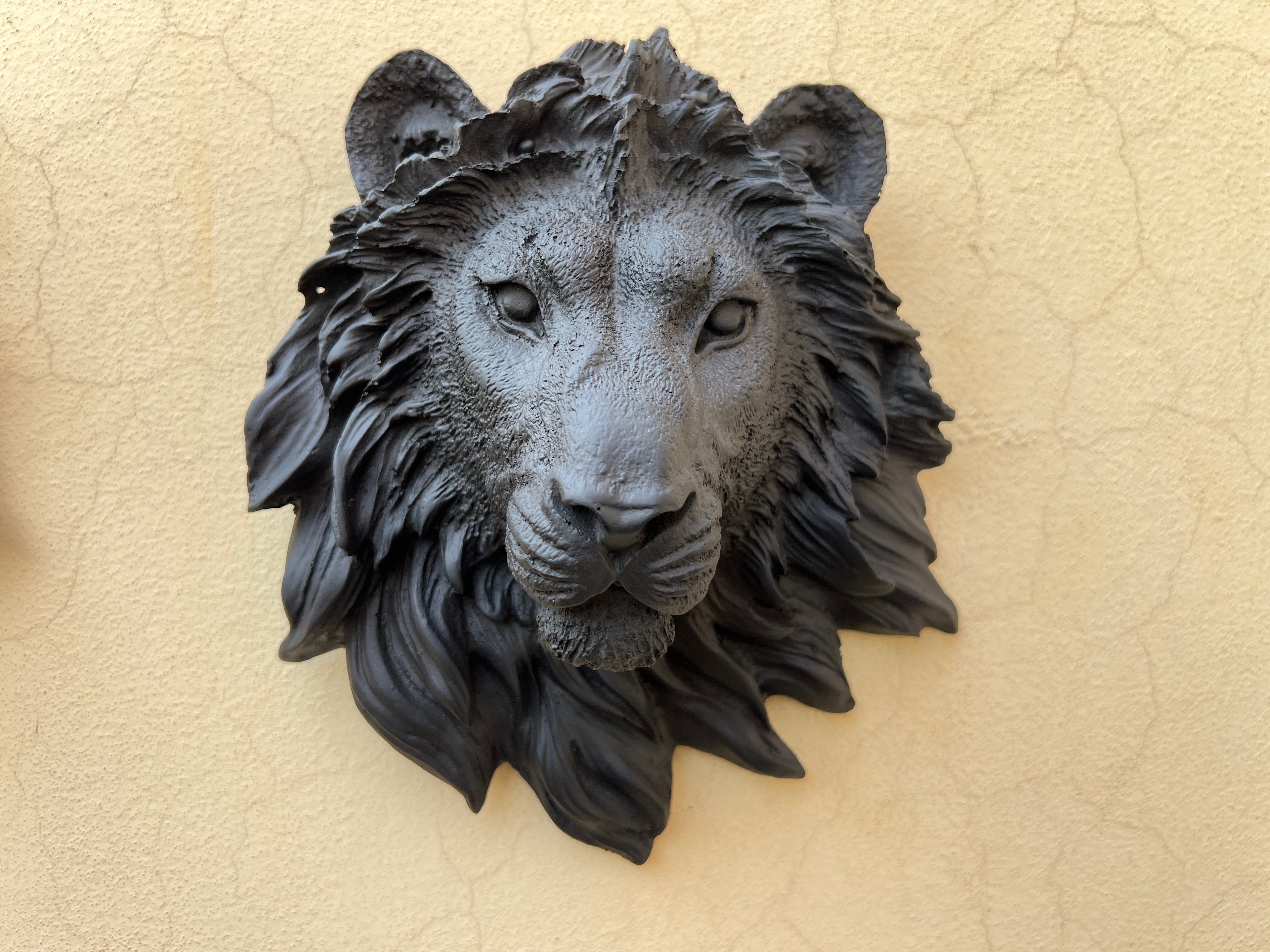 Leo Head Wall Ornament